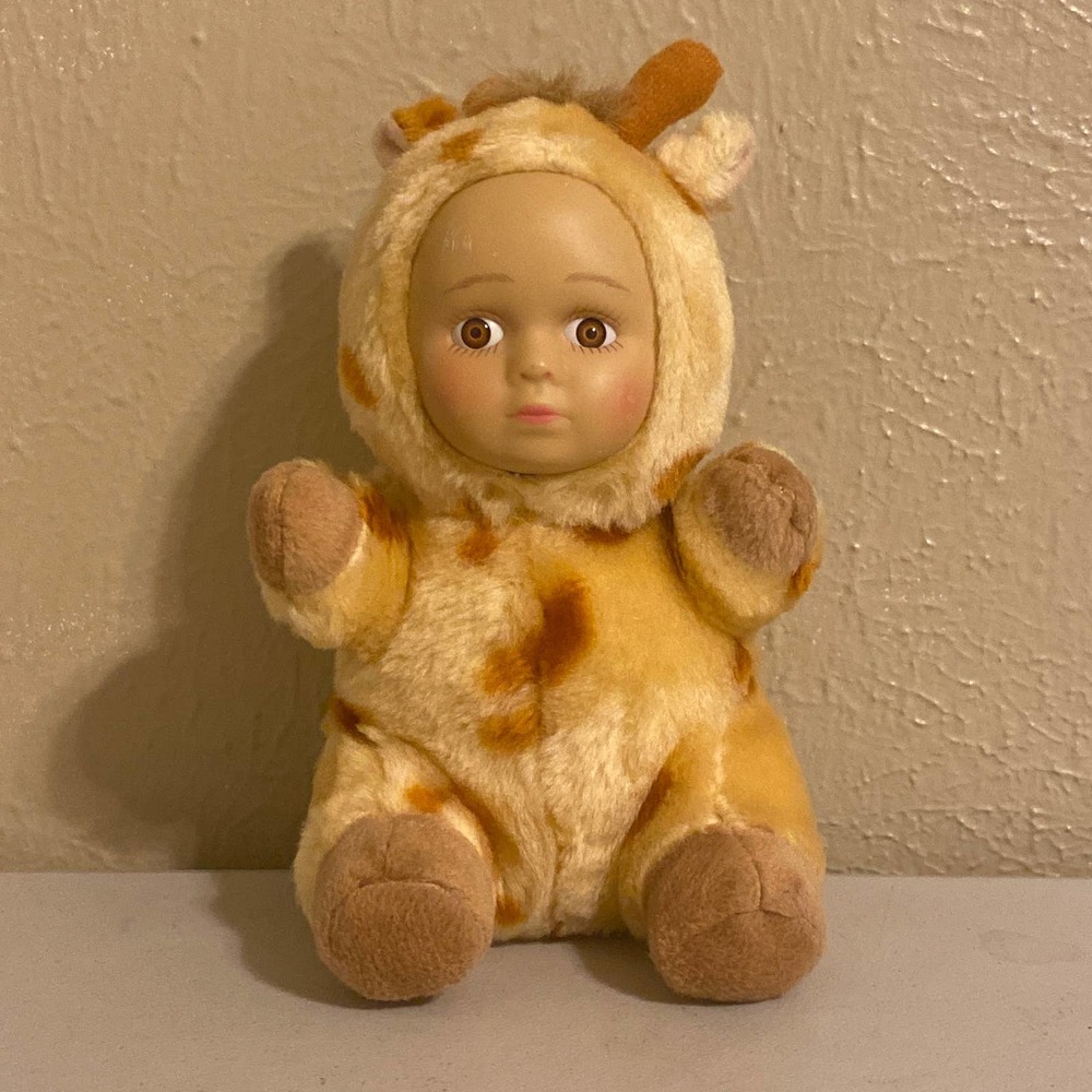 TOY WORKS THE BABY FACE COLLECTION GIRAFFE PLUSH HARD FACE